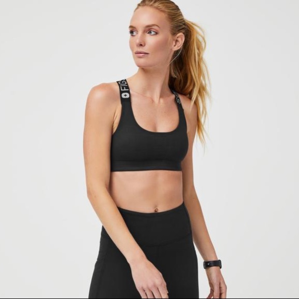 FIGS Performance Sports Bra